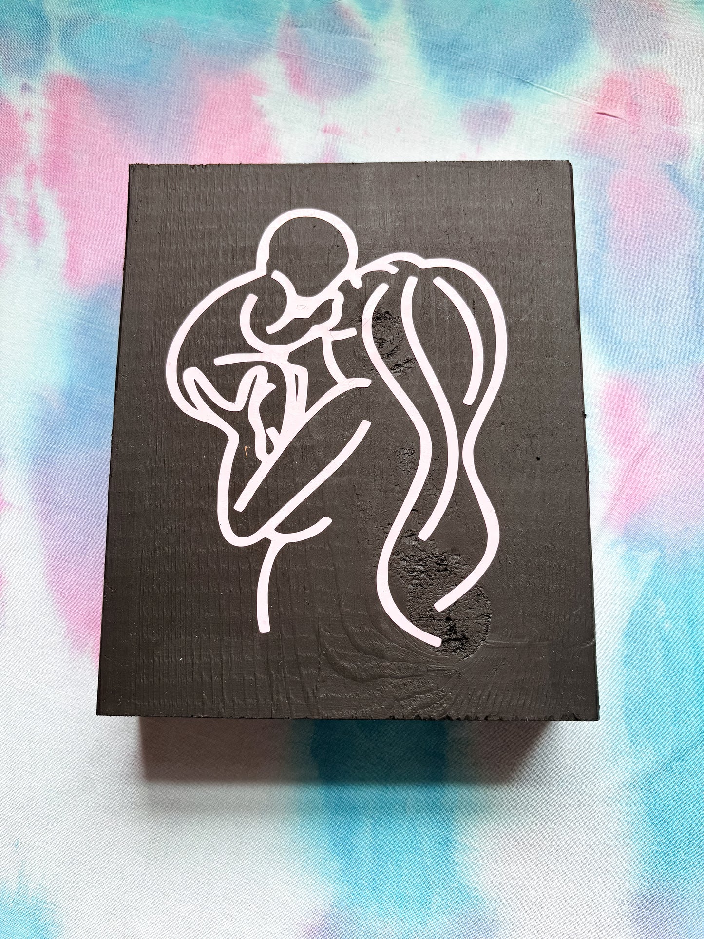 Cuddled Standing Sign